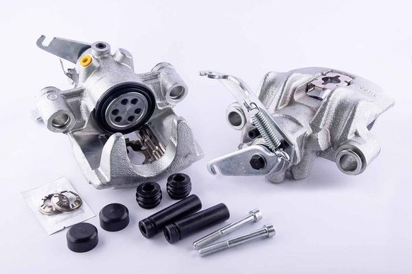 Fren Kaliper Arka Sol Iveco Daily Kargo Aracı  (Sommer)(2014->)  HELLA 8AN 355 788-831