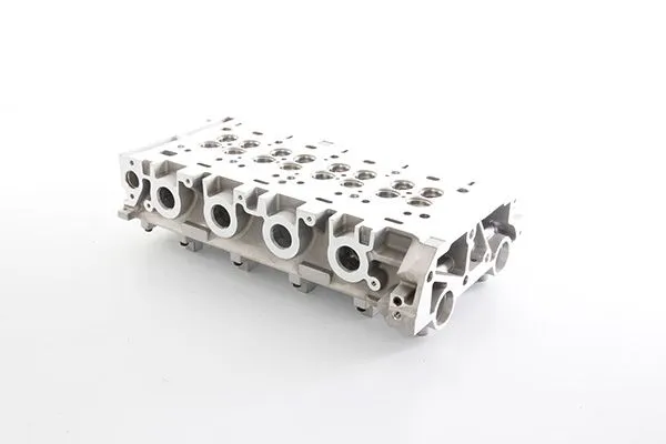 Silindir Kapağı  Opel Movano P.Van / Minibüs (2004->)  BSG 75-110-003