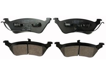 Fren Disk Balata Arka VALEO 670755  5071948AA 5019805AA 05019805AA 0507 1948AA 5019 805AA 5071 948AA