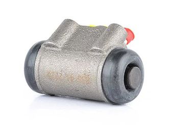 Fren Silindiri Arka Sağ veya Sol BSG 60-220-004  A6314200018 6314200018 631 420 00 18 A 631 420 00 18