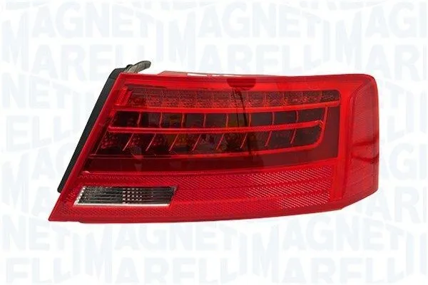 Stop Lambası Dış Sağ Audi A5 Sportback (8T)(05.2009->)  MAGNETI MARELLI 714021190812