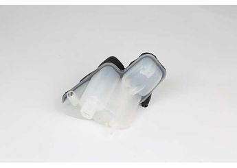 Radyatör Yedek Su Deposu  BSG 60-550-012  A1685000249 1685000249 168 500 02 49 A 168 500 02 49