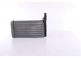 Kalorifer Radyatörü  NISSENS 70011  60805074 60801672 82420112 82420113