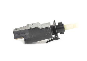 Fren Müşürü  BSG 60-840-024  A0015450109 5457709 000 545 77 09 5458609 000 545 86 09 5459909 000 545 99 09 15450109 001 545 01 09 A0005457709 A000 545 77 09 A0005458609 A000 545 86 09 A0005459909 A000 545 99 09 A001 545 01 09