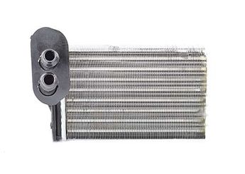 Kalorifer Radyatörü  BSG 90-530-001  1J1819031A 1J1 819 031 A 1J1819031B 1J1 819 031 B 1J1819031