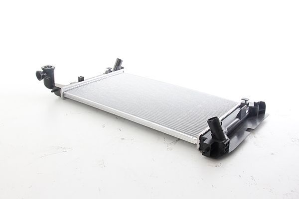 Su Radyatörü  Toyota Corolla Combi SW (E12)(2002->)  BSG 85-520-016