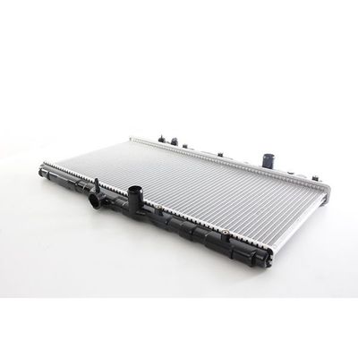 Su Radyatörü  Mercedes E -Serisi (Benzin) Sedan (BM 210)(05.1995->)  BSG 85-520-014