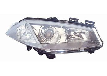 Far Sağ RENAULT ORJINAL 7701064022  7701064022