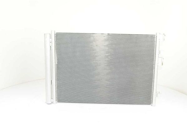 Klima Radyatörü  Hyundai i20 Active (GB)(12.2015->)  BSG 40-525-034