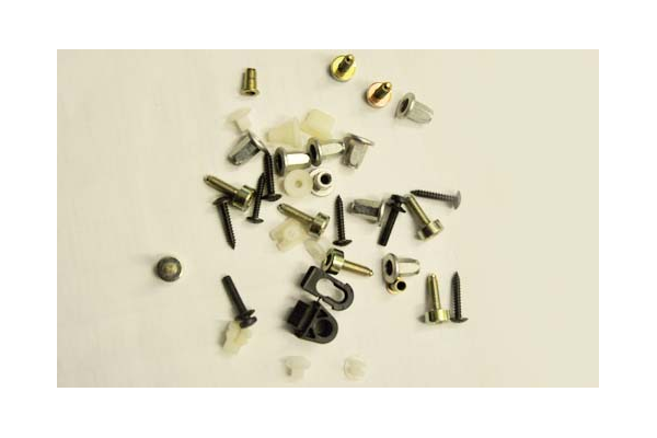 Çamurluk Montaj Kiti Ön Sağ Fiat Bravo (198)(03.2007->)  EUROBUMP FIA08BR007