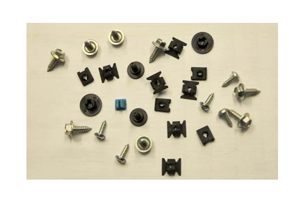 Çamurluk Montaj Kiti Ön Sağ Fiat Punto (199)(2012->)  EUROBUMP FIA08PU014