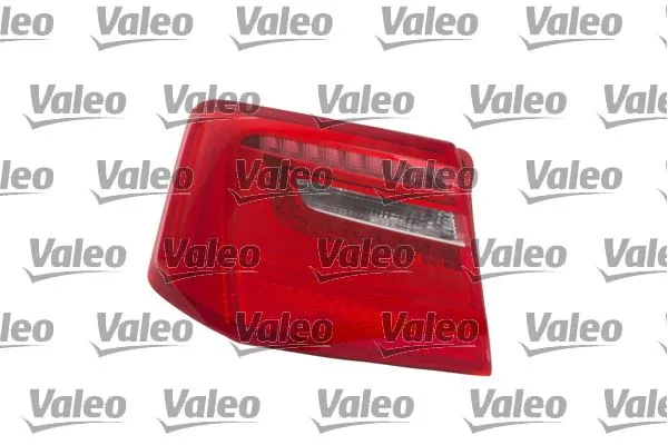 Stop Lambası Dış Sol Audi S6 Sedan (4G2)(04.2012->)  VALEO 044525