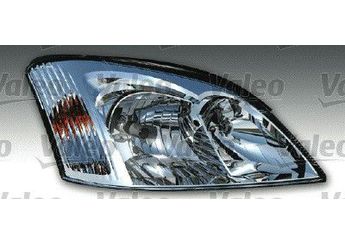 Far Lambası Sağ VALEO 88271  8117002150 8113002160 81130-02160 811301E640 81130-1E640