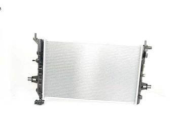 Su Radyatörü  BSG 65-520-043  5WA121251L 1300214 1300 214 1300257 1300 257 1300189 13150403 90570728 90570730 9119482 9119486 9193265 9202504 9202505 9202506 93177121 93277988 93277996