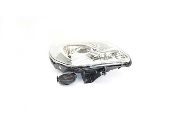 Far Lambası Sağ AYFAR 202240  260107401R 2600000QAF 26000-00QAF 2601000Q0L 26010-00Q0L 8200236591 7701069079