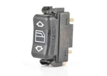 Cam Açma Düğmesi Ön Sağ BSG 60-860-004  A1248204710 1248204710 124 820 47 10 A 124 820 47 10