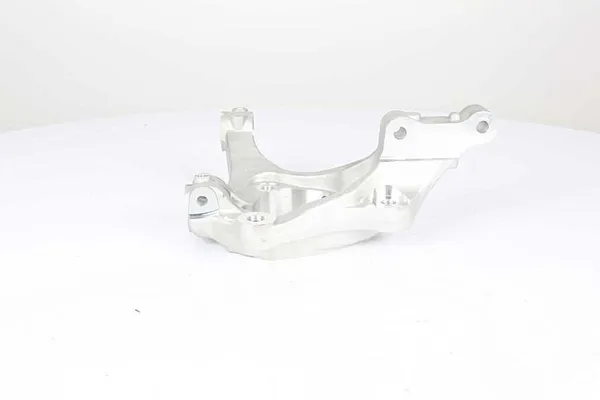 Aks Taşıyıcı Ön Sol BSG 65-330-026