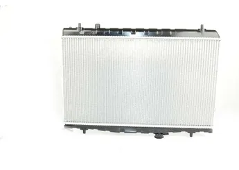 Su Radyatörü  BSG 40-520-038  9614485096144570 961 448 50 96144570 253102D100 25310-2D100 2531020100 253102C105 253102C106 253102D300