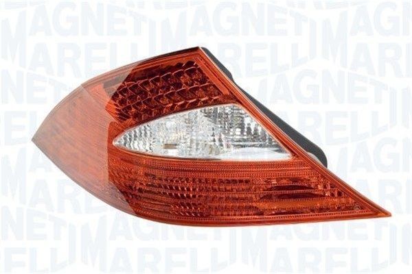 Stop Lambası Sol Mercedes CLS (BM 219)(06.2004->)  MAGNETI MARELLI 715011013001