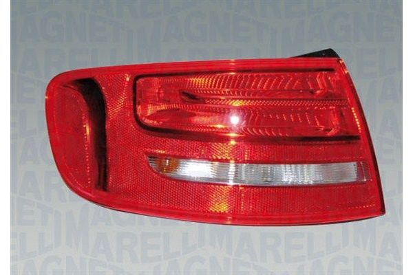 Stop Lambası Dış Sağ Audi A4 Avant (8K5)(04.2008->)  MAGNETI MARELLI 714021970801