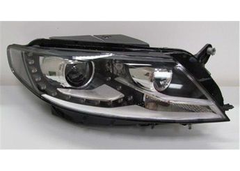 Far Lambası Sağ MAGNETI MARELLI 711307024177  3C8941034 3C8941044B 3C8941044D 3C8941044F 3C8941044H