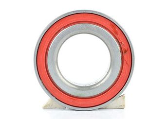 Teker Rulmanı Ön Sağ veya Sol BSG 90-605-005  4B0498625 4B0 498 625 8D0407625 8D0407625A 8D0498625 893407625C 8D0 407 625