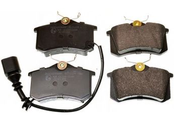 Fren Disk Balata Ön MAGNETI MARELLI 323700003000  6Q0698451 6Q0698451B 1605454